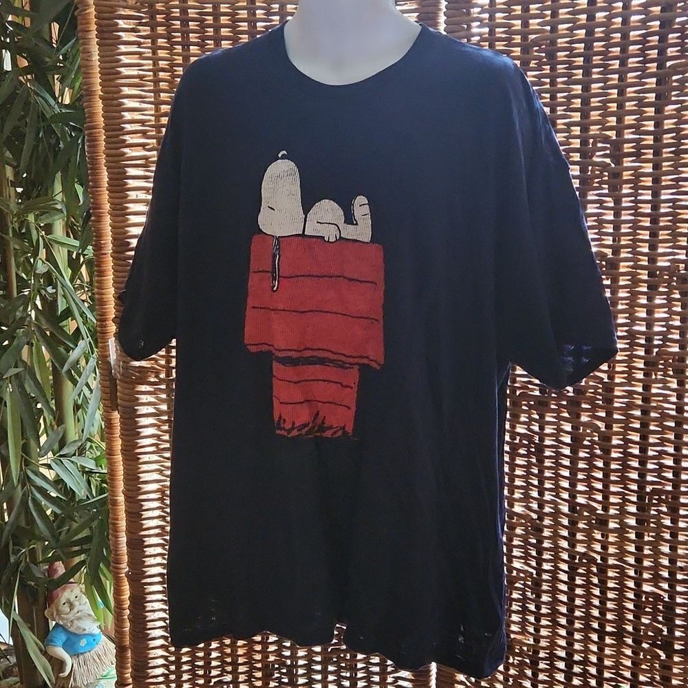 Snoopy Peanuts Livin The Dream T-shirt  2X